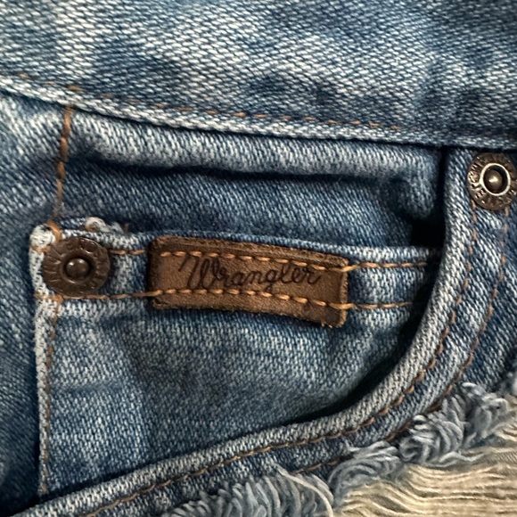 Vintage High Wasted Wrangler Cut Off Raw Hem Denim Jean Shorts Size 27 - Picture 3 of 4